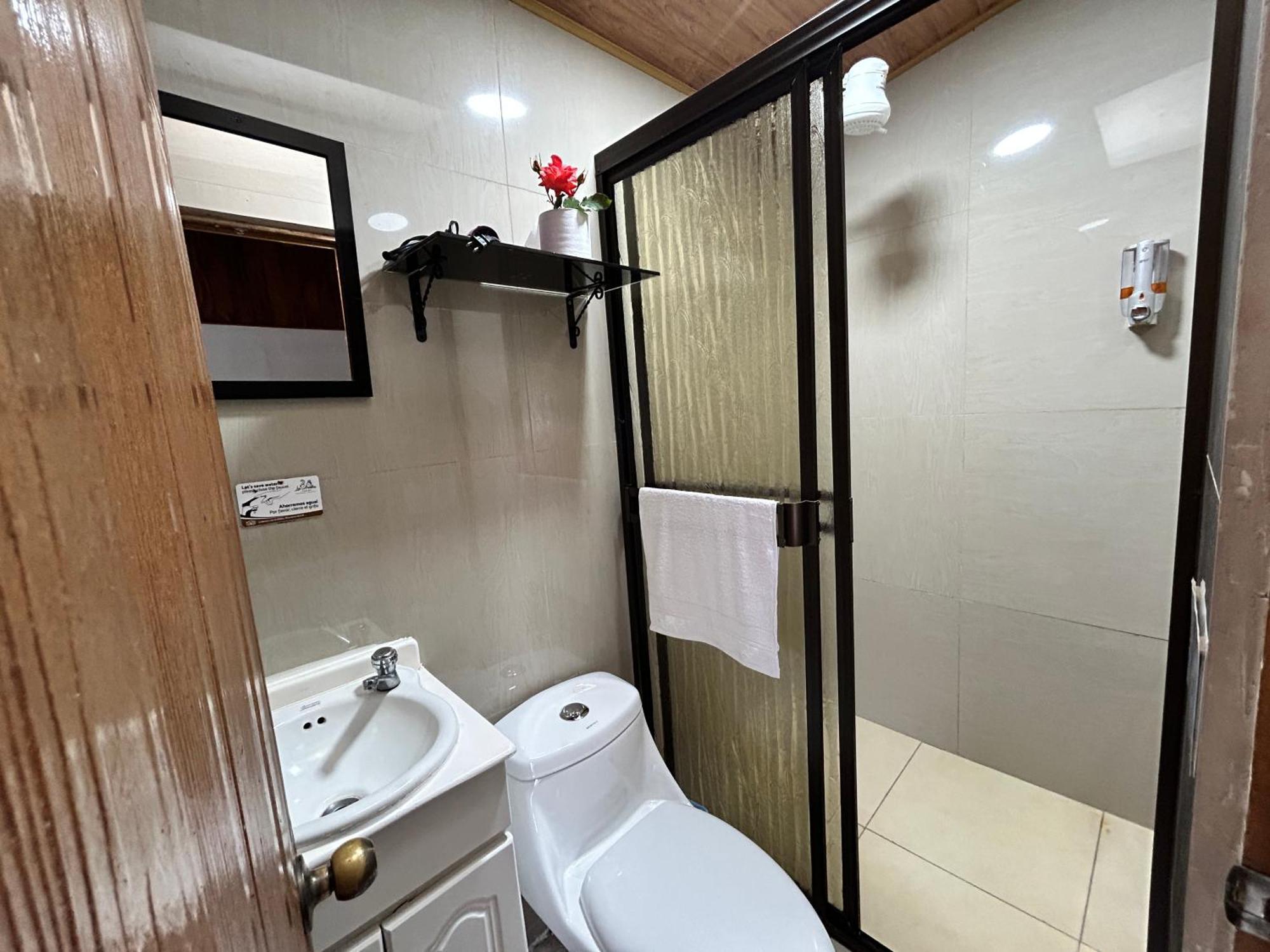 Hotel Las Ardillas Monteverde Ngoại thất bức ảnh