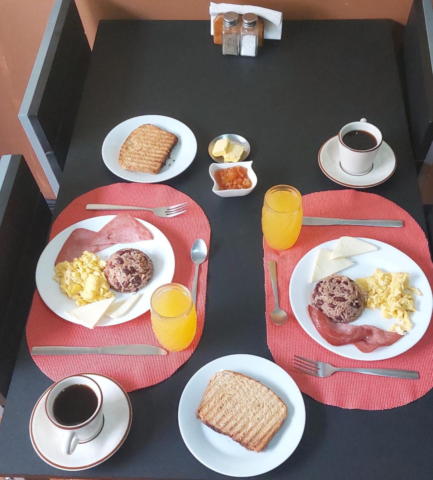 Hotel Las Ardillas Monteverde Ngoại thất bức ảnh